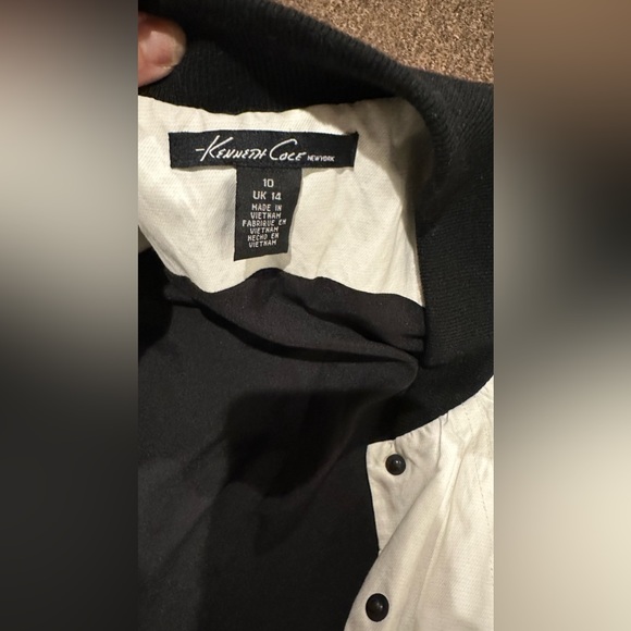 Women’s Kenneth Cole New York designer Sz 10 black white button up jacket chic - Picture 3 of 4